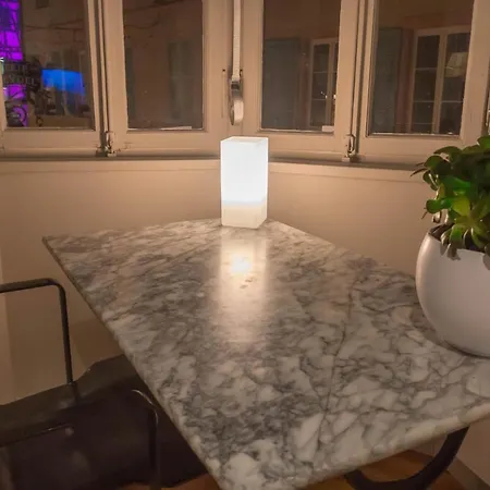The Reispower - Brand New Luxury 2br Appartement